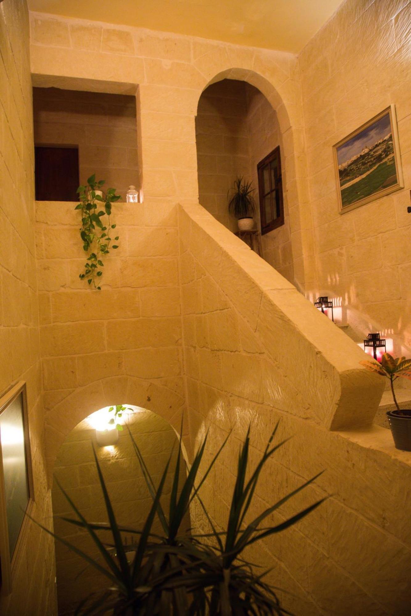 A La Maison B&B Xagħra エクステリア 写真