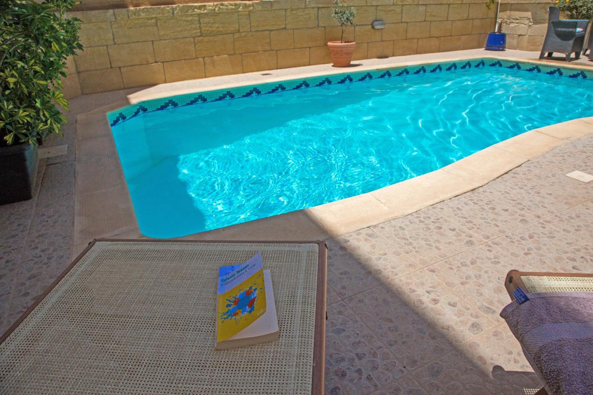A La Maison B&B Xagħra エクステリア 写真